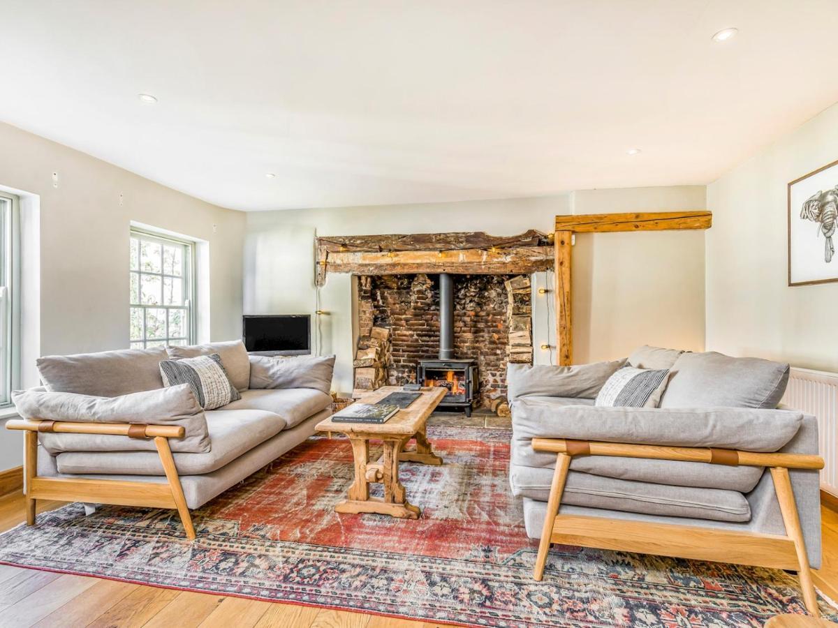 Pass The Keys Charming Downland Cottage Chichester Exteriér fotografie