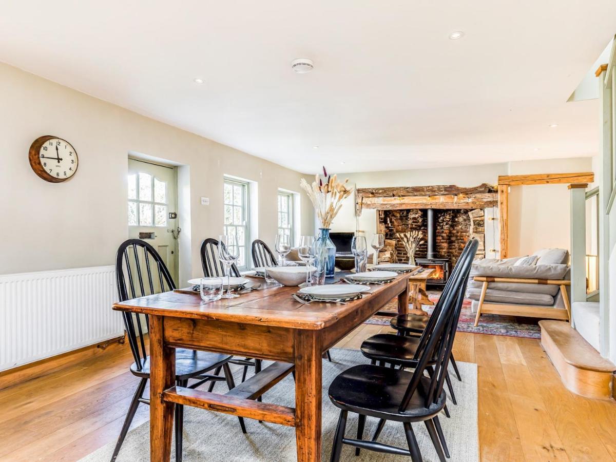 Pass The Keys Charming Downland Cottage Chichester Exteriér fotografie