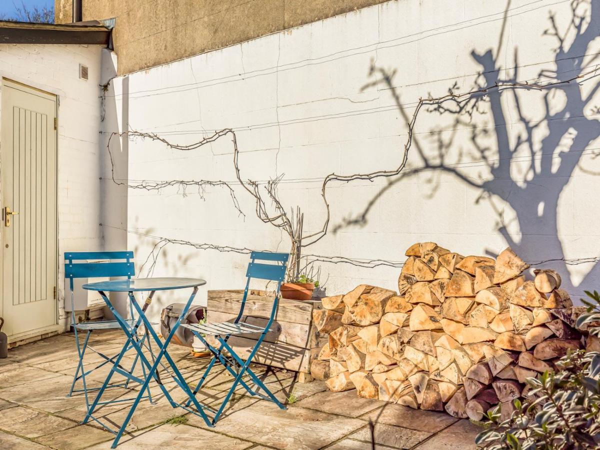 Pass The Keys Charming Downland Cottage Chichester Exteriér fotografie