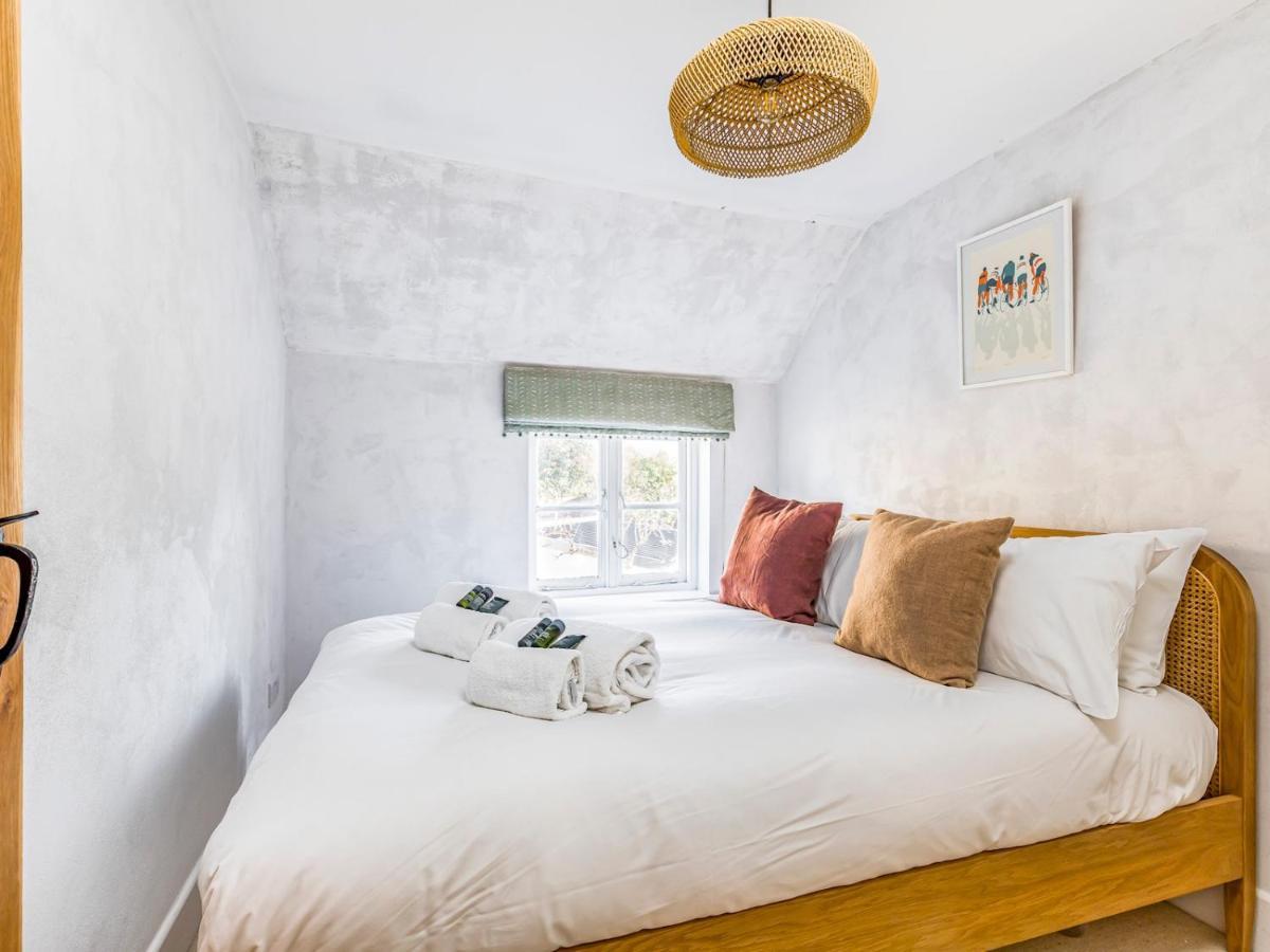 Pass The Keys Charming Downland Cottage Chichester Exteriér fotografie